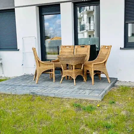 Apartamenty Debowa 3 Priv Ogrod I Miejsce Na Rowery Milicz Exterior photo