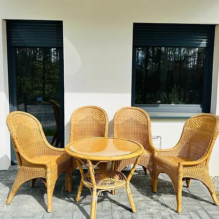 Apartamenty Debowa 3 Priv Ogrod I Miejsce Na Rowery Milicz Exterior photo